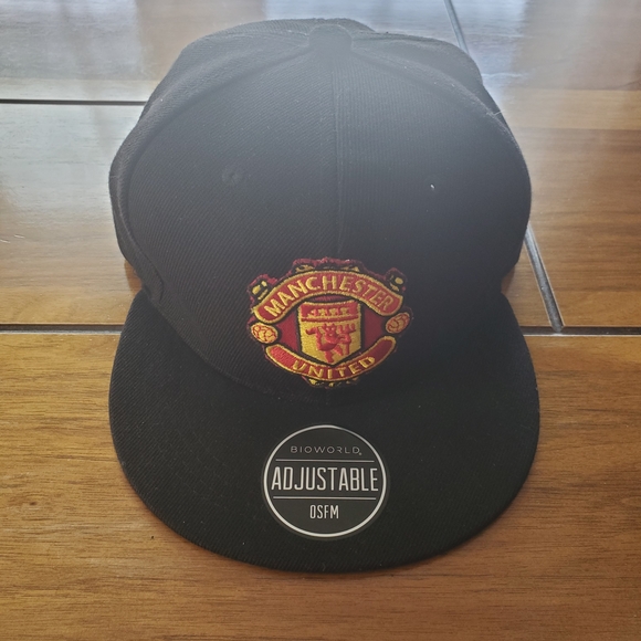 Bioworld Black Manchester United Hat - Picture 1 of 1